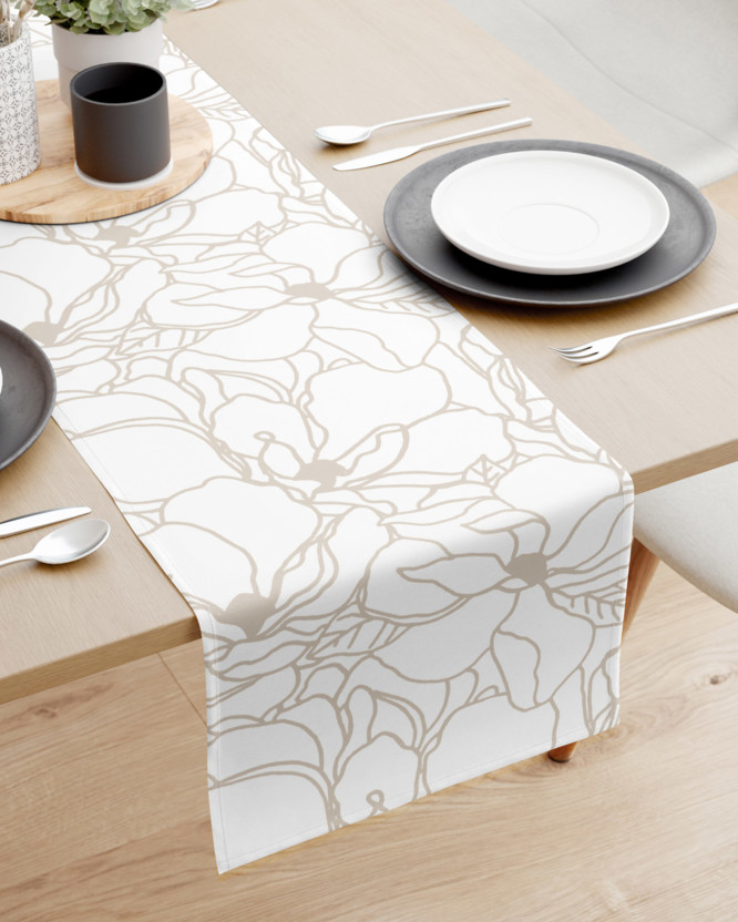 Behúň na stôl 100% bavlnené plátno - svetlo béžové kvety na bielom