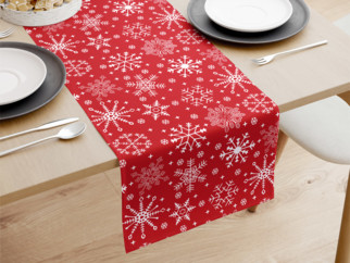 Behúň na stôl 100% bavlna - snehové vločky na červenom