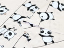 Bavlnené plátno SIMONA - vzor 867 tancujúce pandy - metráž š. 160cm
