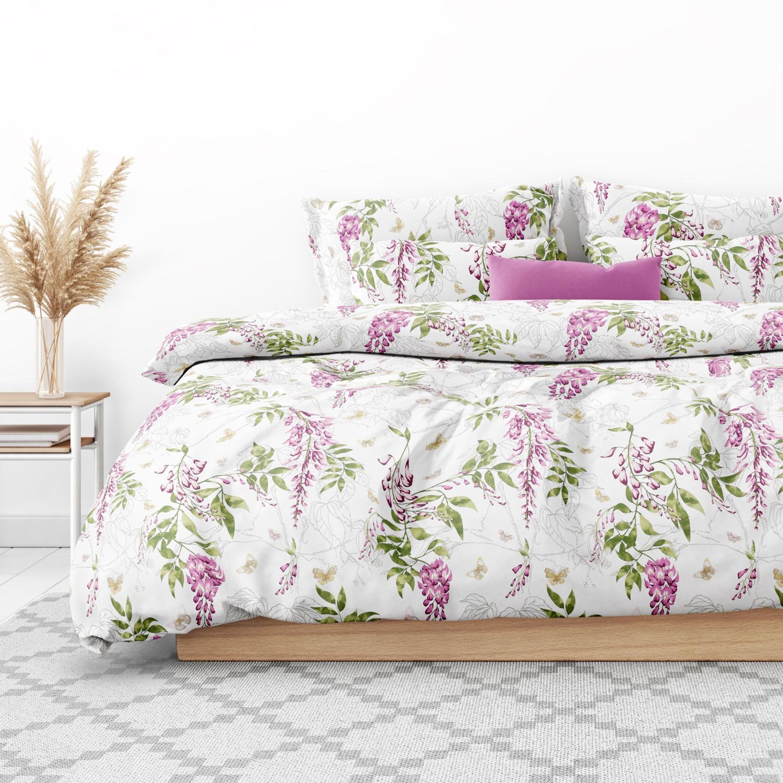 Saténové posteľné obliečky Deluxe - kvety vistárie