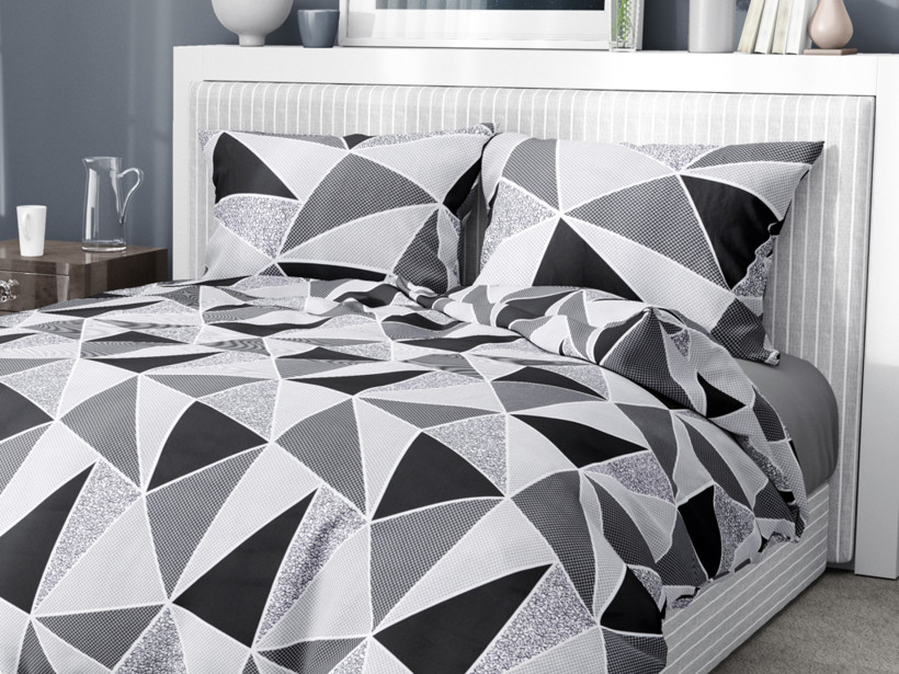 Bavlnené posteľné obliečky - veľké čierne a sivé trojuholníky