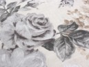 Dekoračný záves LONETA - vzor veľké sivé ruže