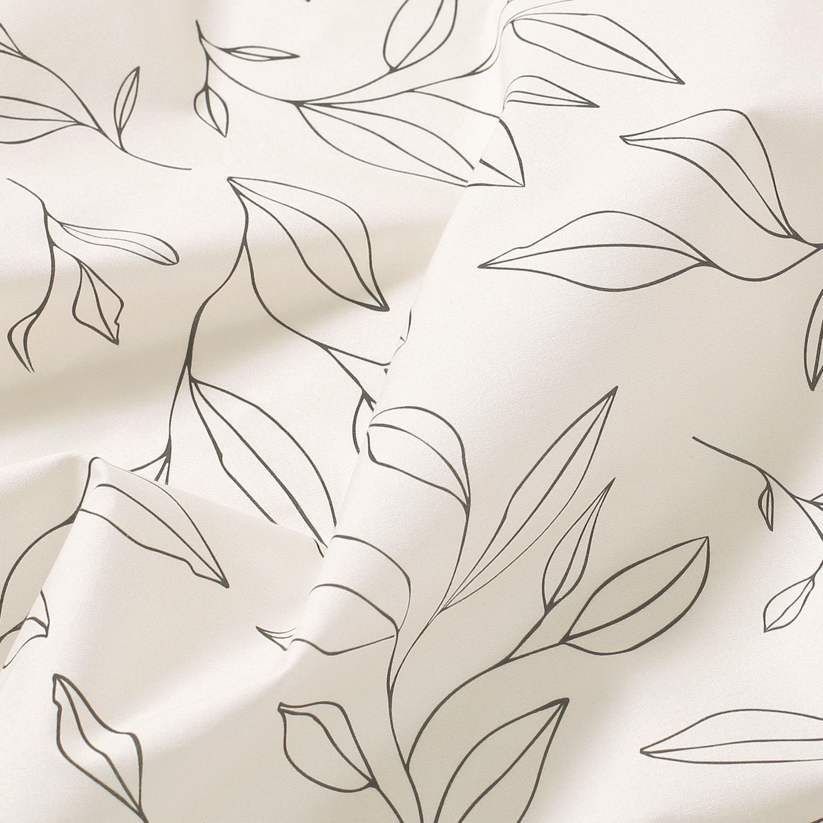 Oválny obrus 100% bavlnené plátno - listy na prírodnom