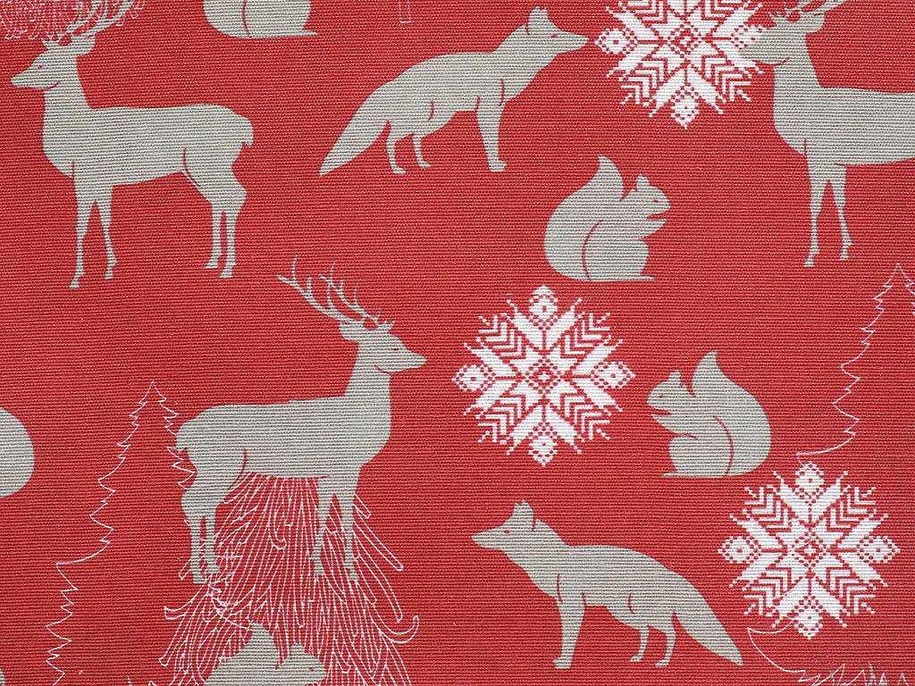 Vianočná dekoračná látka Loneta - vianočné zvieratka na červenom