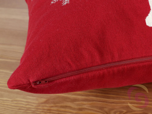 Luxusní pletený povlak na polštář vzor jazevřčík vo svetri