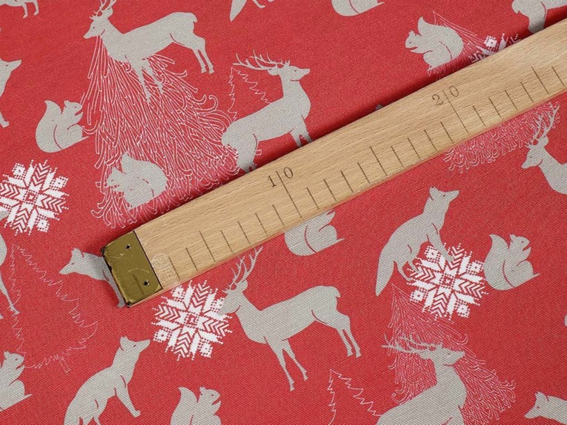Vianočná dekoračná látka Loneta - vianočné zvieratka na červenom