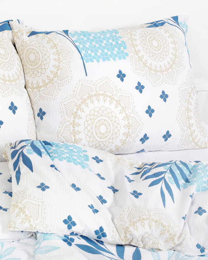 Krepové posteľné obliečky Deluxe - mandaly s modrými lístkami