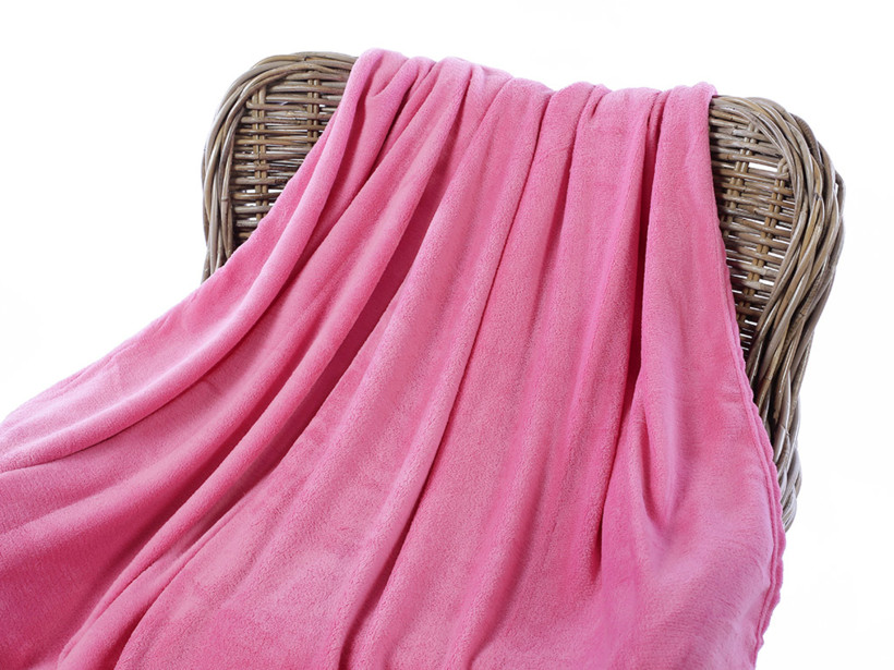 Kvalitná deka z mikrovlákna - ružová