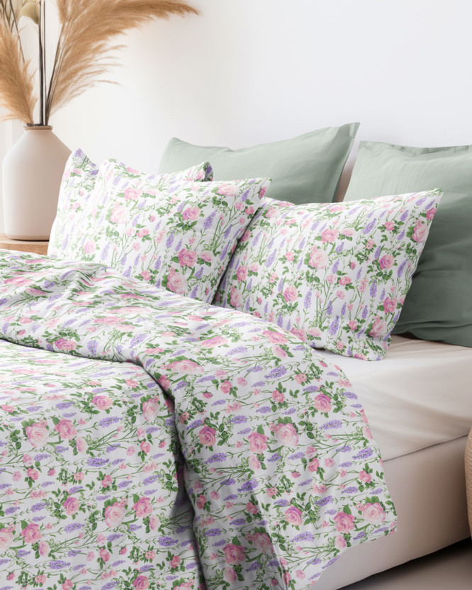 Bavlnené posteľné obliečky - šípkové ruže s levanduľami