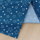 Oválny bavlnený obrus - vzor biele hviezdičky na modrom