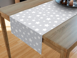 Dekoračný behúň na stôl LONETA - vzor biele hviezdy na sivom