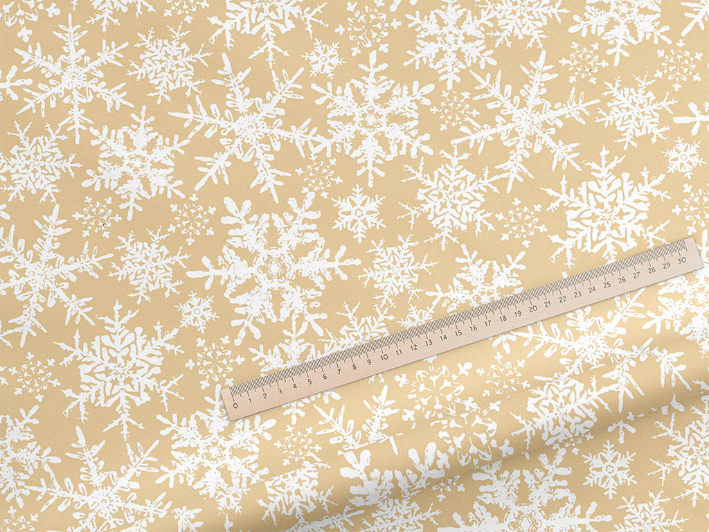 Vianočná bavlnená látka - snehové vločky na zlatom