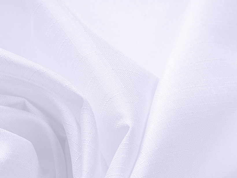 Teflónová látka na obrusy - biela s fialovým nádychom
