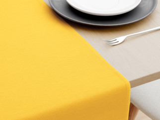 Dekoračný behúň na stôl LONETA - sýto žltý