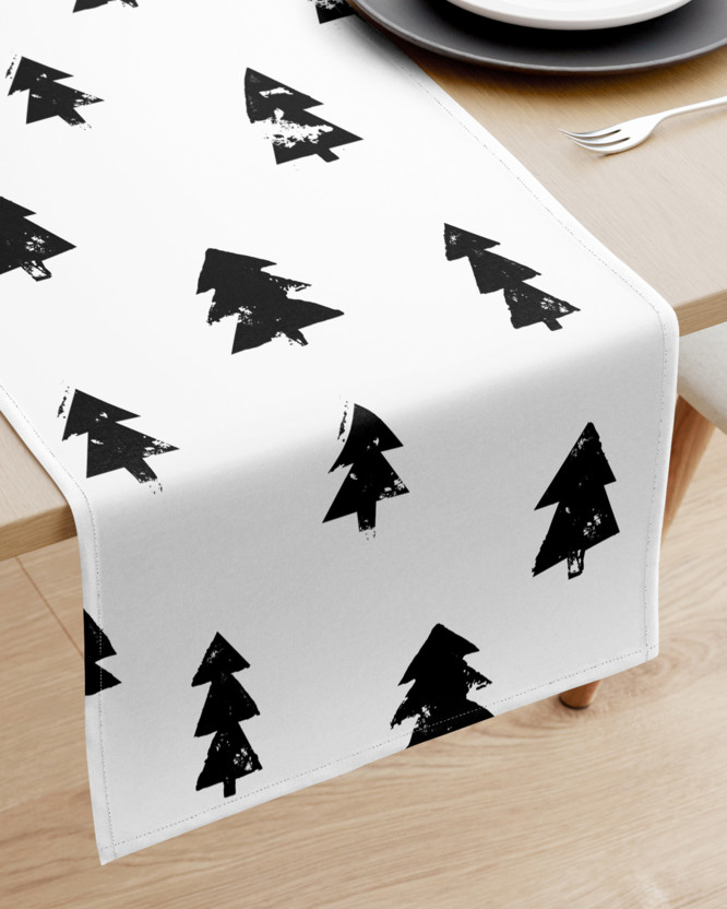 Vianočný behúň na stôl 100% bavlnené plátno - čierne stromčeky na bielom
