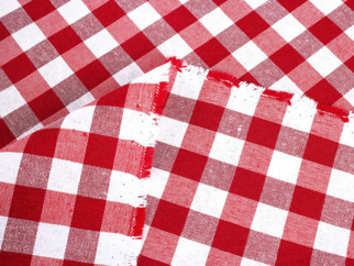 Prestieranie na stôl Menorca - červené a biele kocky - sada 2ks