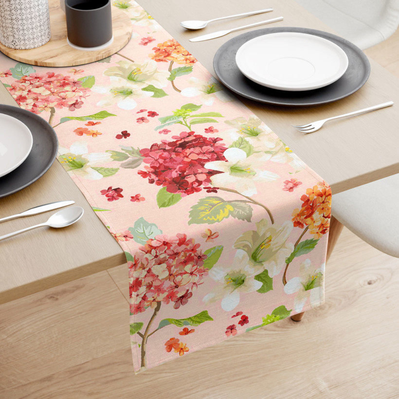 Behúň na stôl Loneta - jarné kvety