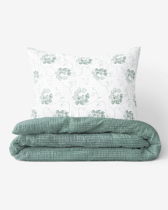 Krepové posteľné obliečky - tmavo zelené kvetované ornamenty s geometrickými tvarmi