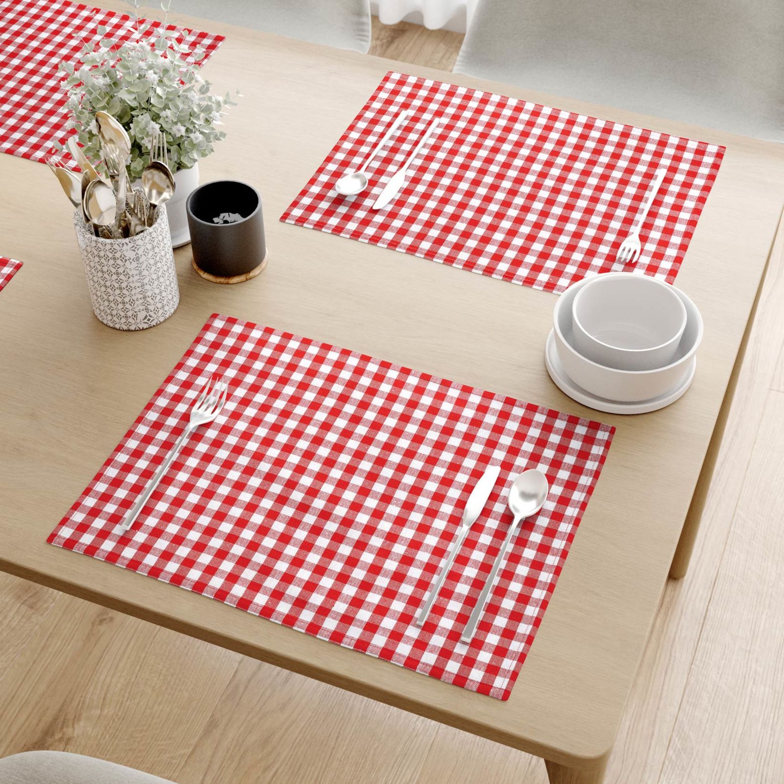Prestieranie na stôl 100% bavlna - malé červeno-biele kocky - sada 2ks