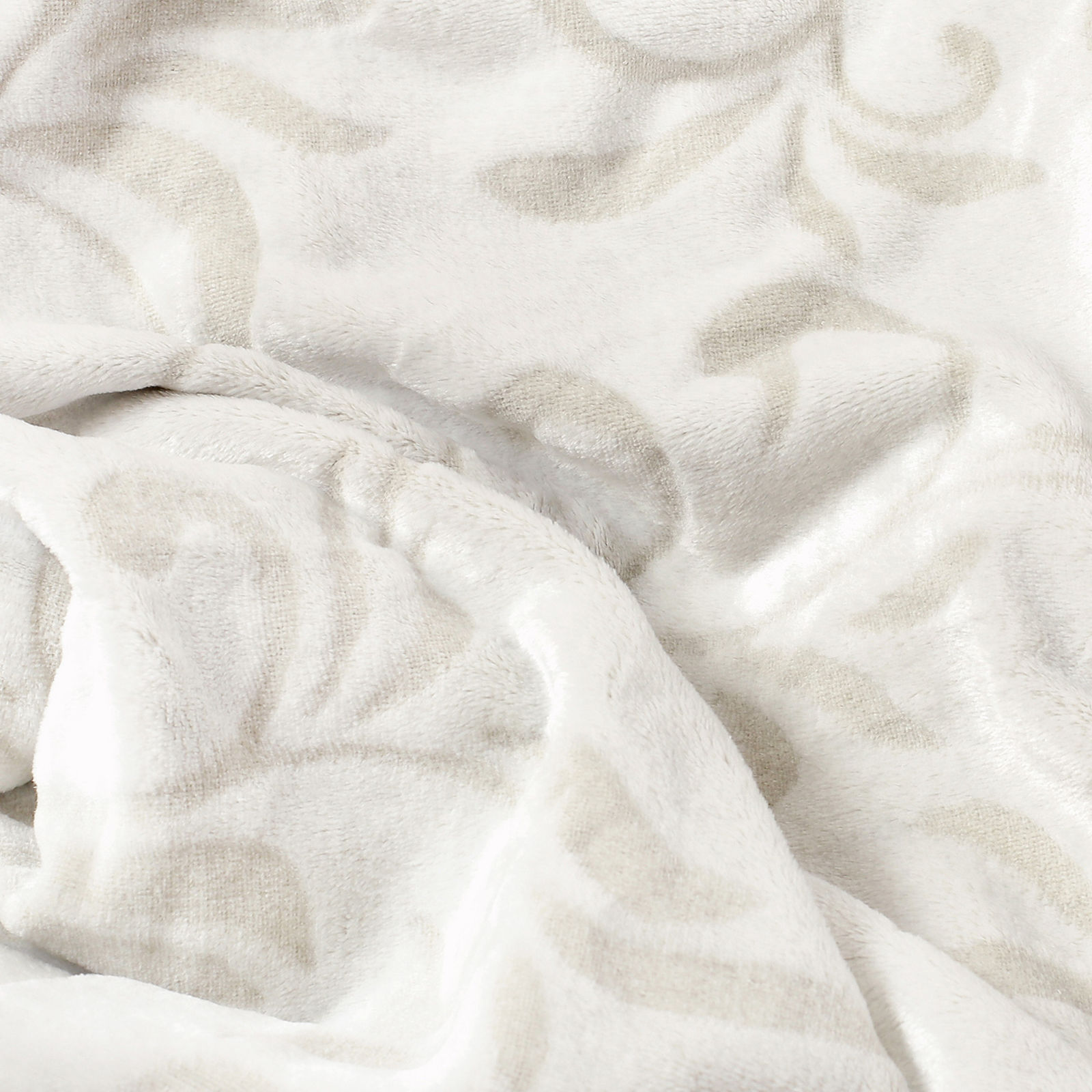 Kvalitná deka z mikrovlákna - zámocký vzor na krémovom
