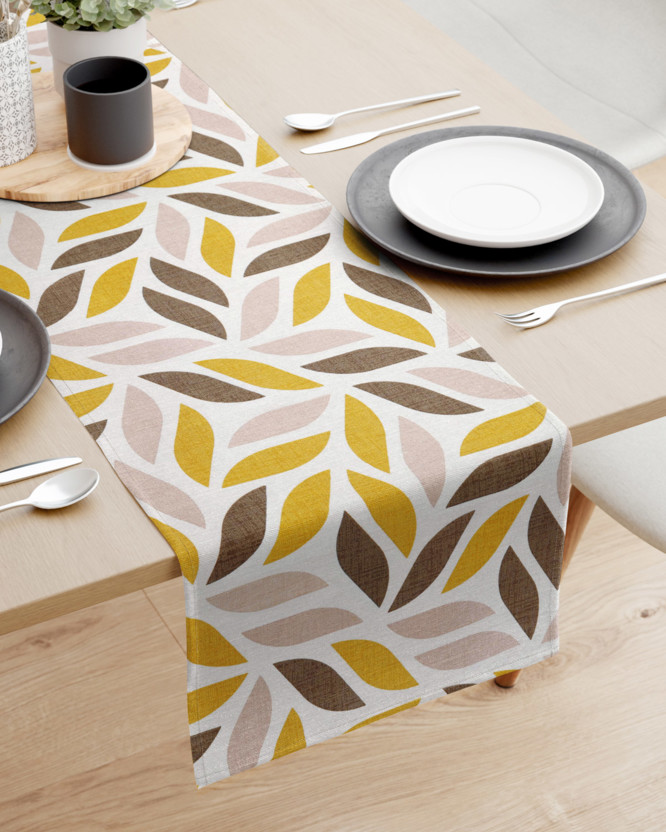 Behúň na stôl Loneta - zlaté a hnedé geometrické listy