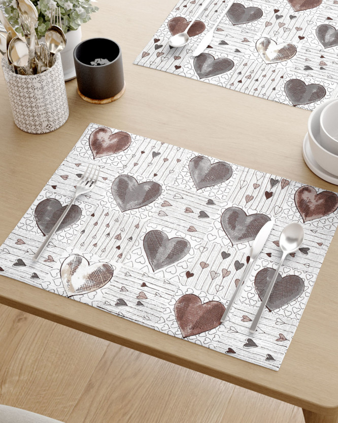 Prestieranie na stôl 100% bavlnené plátno - veľká srdce - sada 2ks