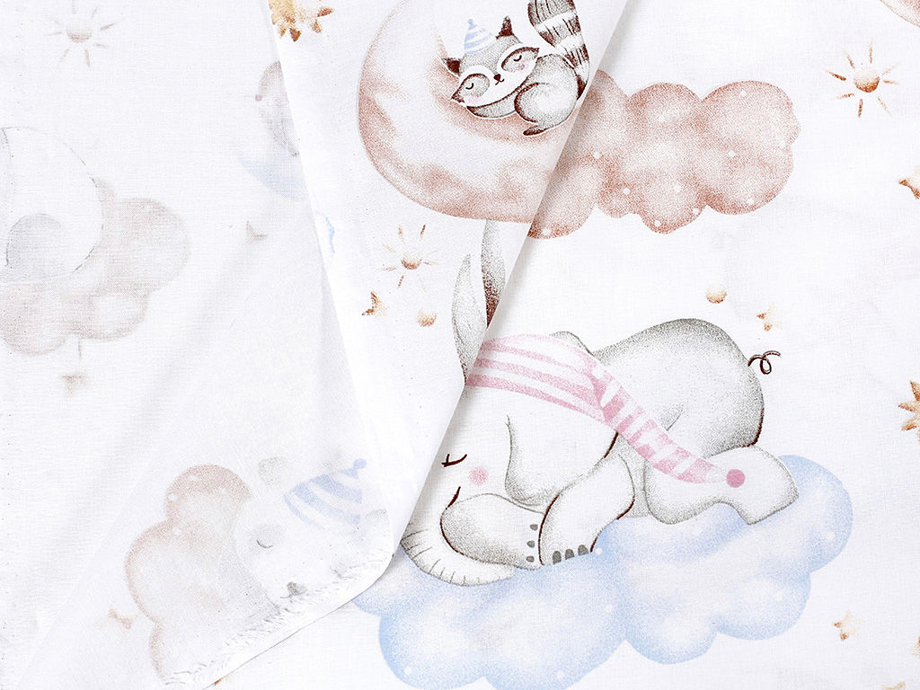 Bavlnené plátno - spiace zvieratká v oblakoch