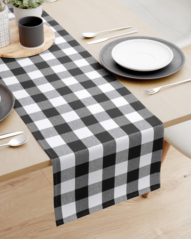 Behúň na stôl 100% bavlna - veľké čierno-biele kocky