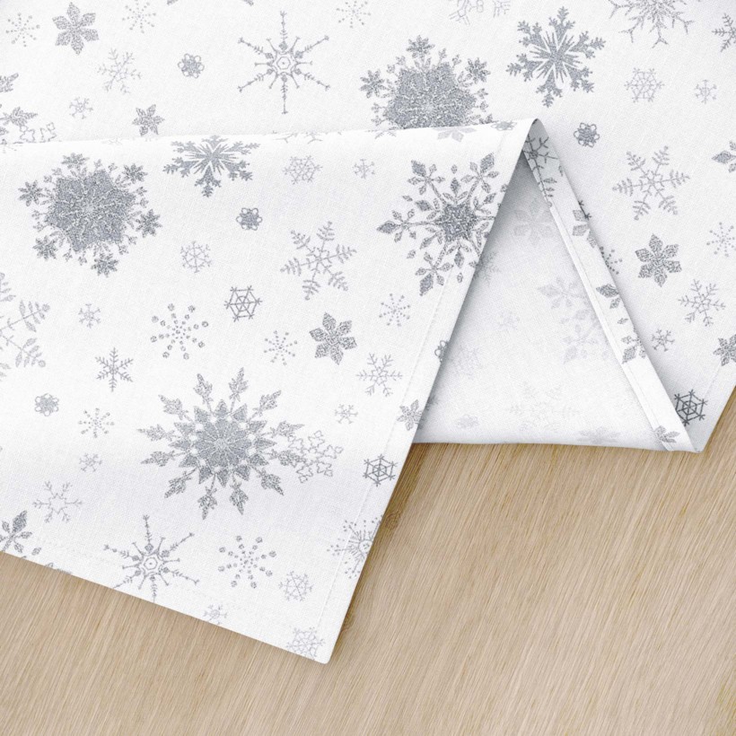 Vianočný hranatý obrus 100% bavlnené plátno - trblietavé vločky na bielom