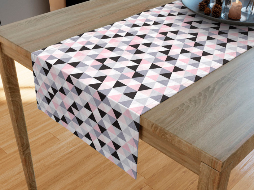 Behúň na stôl 100% bavlnené plátno - ružové a sivé trojuholníky