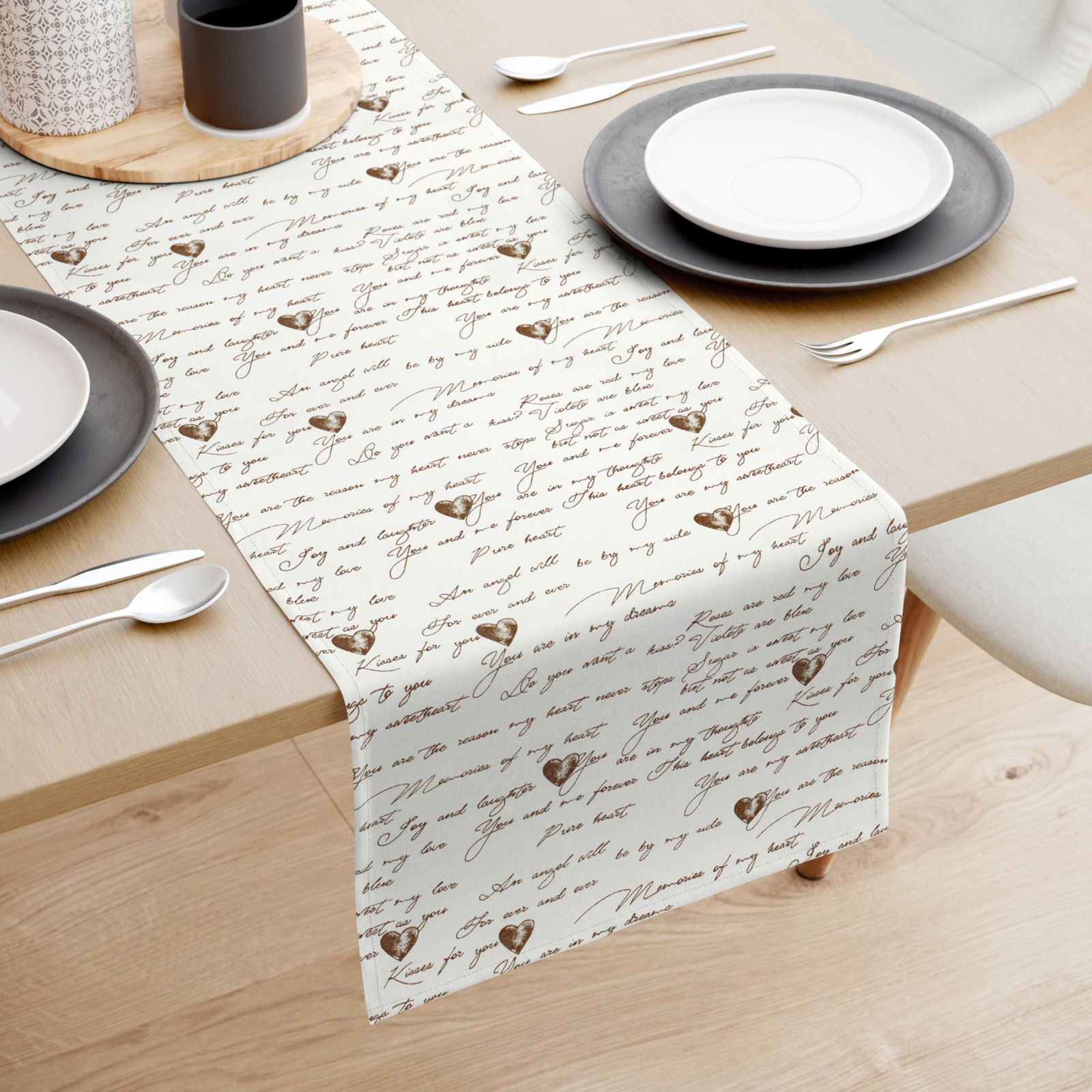 Behúň na stôl 100% bavlnené plátno - zamilované texty