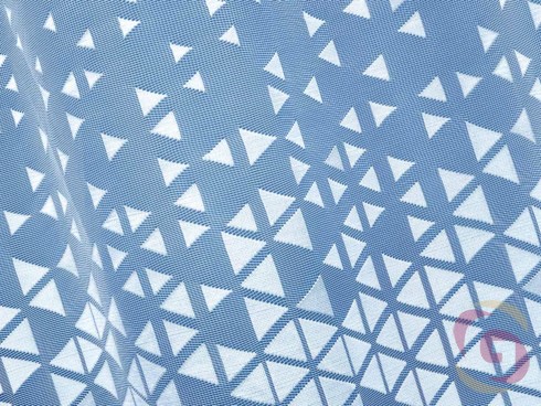 Žakárová záclona vzor geometrické trojuholníčky - detail 2