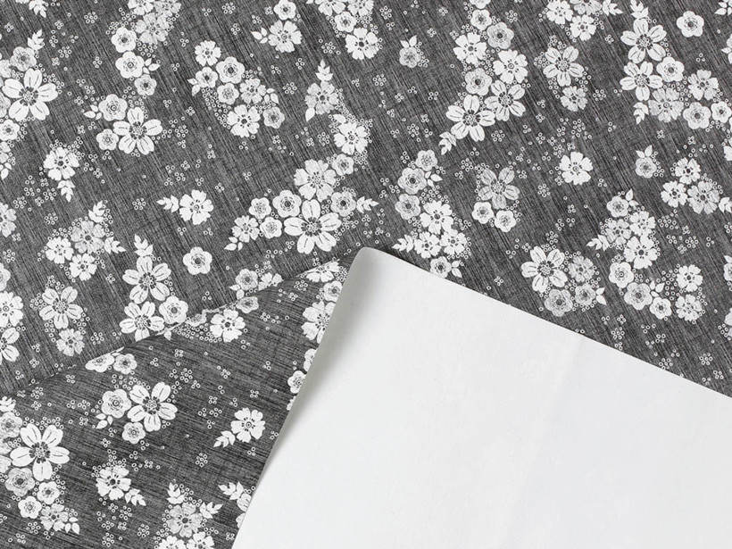 PVC obrusovina s textilným podkladom - biele kvety na čiernom